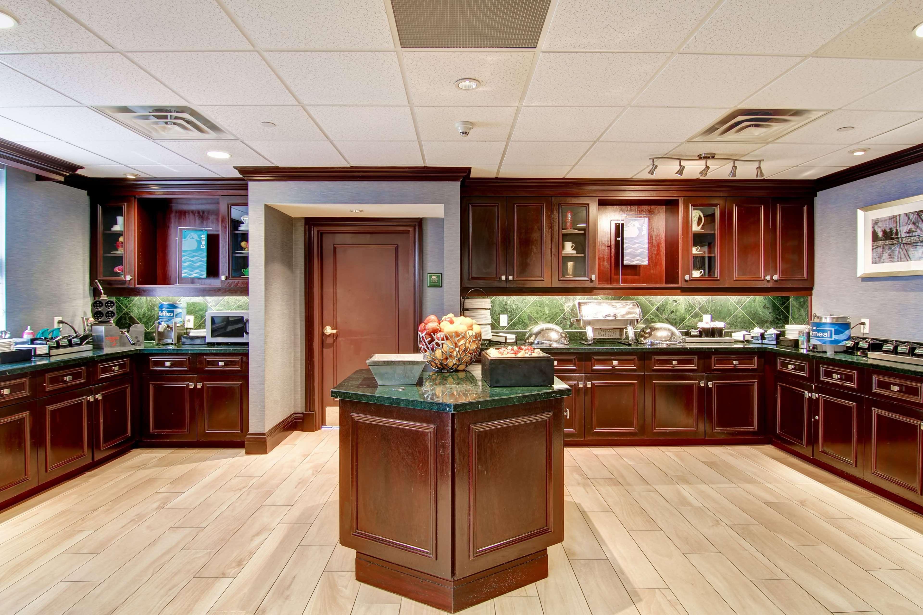 Homewood Suites By Hilton Toronto Mississauga Exteriér fotografie