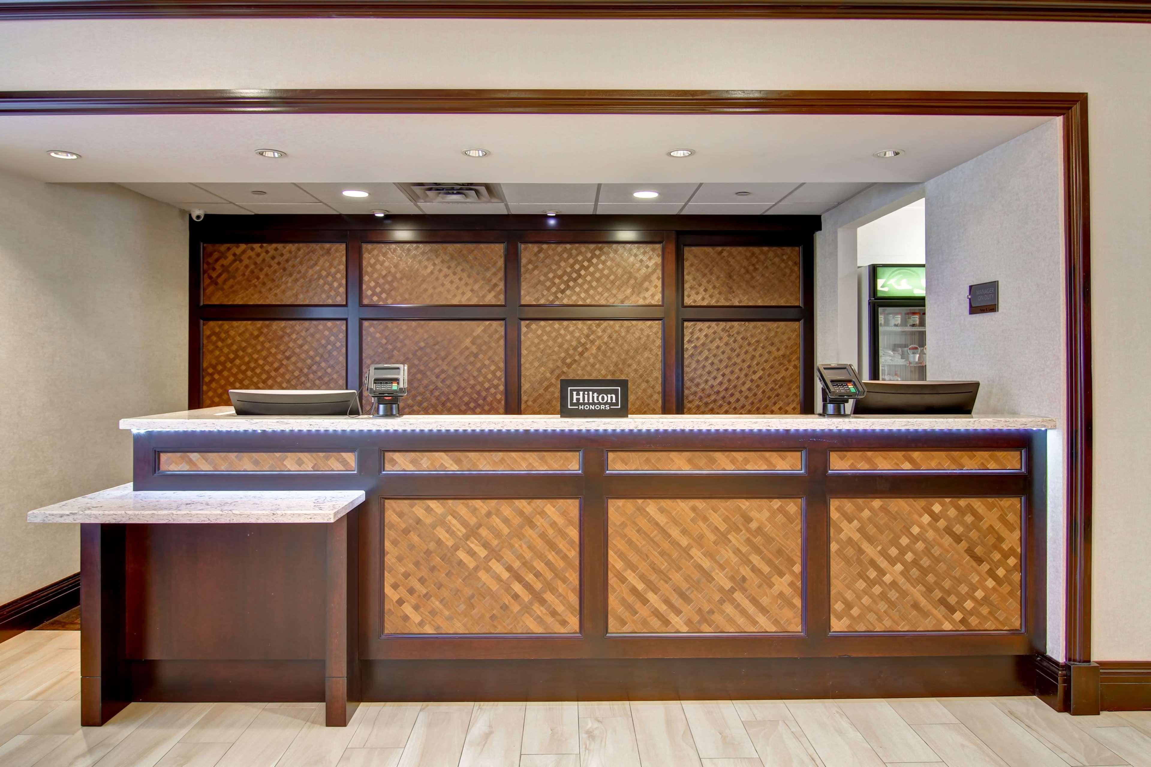 Homewood Suites By Hilton Toronto Mississauga Exteriér fotografie